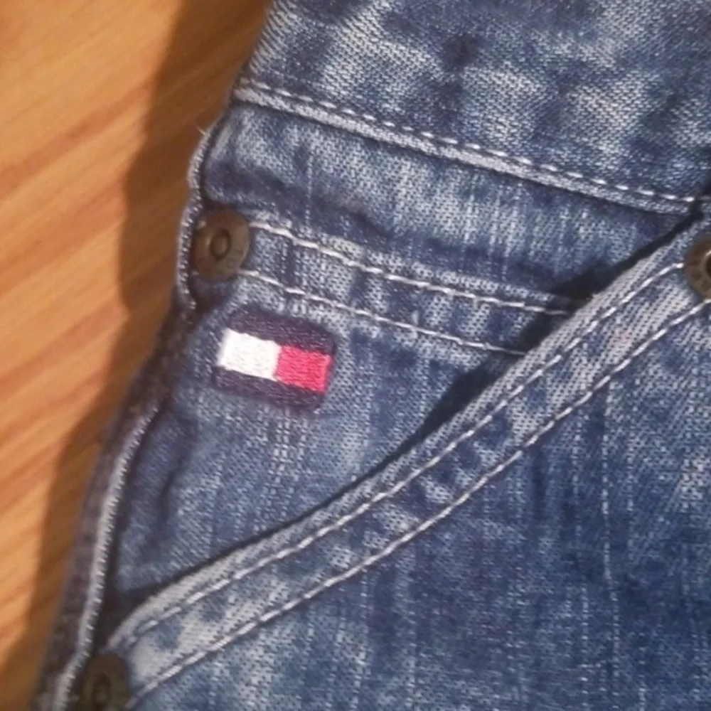 Vgt Tommy‎ Hilfiger boys shorts 5